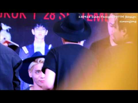 150928 Jonghyun and Van's encounter @ Siam Paragon Fansign