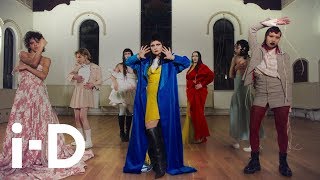 Uncover Fashion’s Top Business Secrets From Behind The Scenes Of Louis Vuitton Show