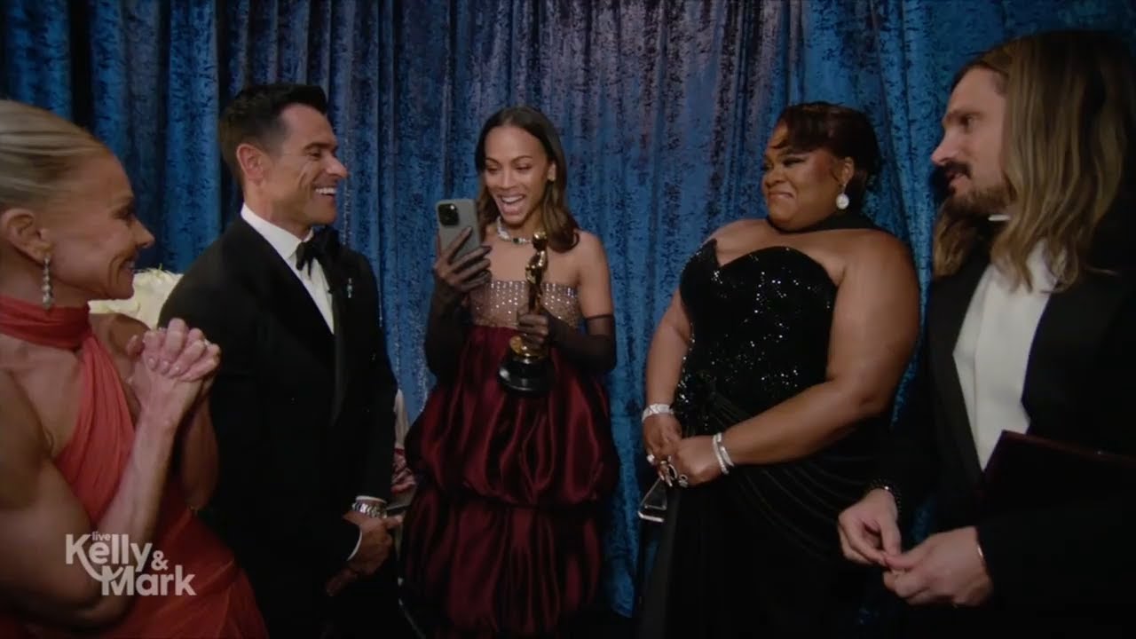 Zoe Saldana Has an Emotional Facetime With Her Family After Winning Her Oscar