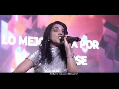 Lo Mejor Vendrá Live - Sugey Holguin (The Best Will Come)