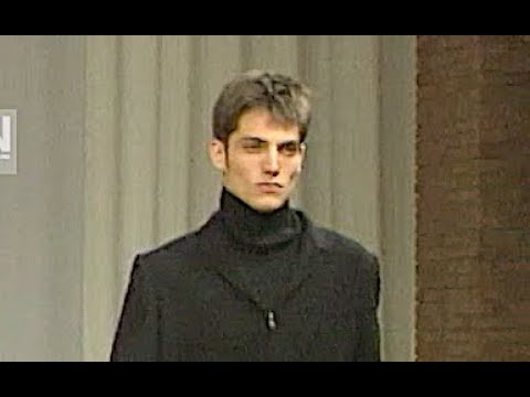 LAURA BIAGIOTTI Fall 1999 2000 Menswear - Fashion Channel