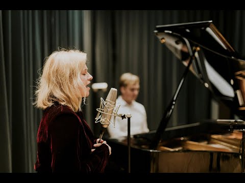 Hanna-Liina Võsa & Johan Randvere - "Telefon"