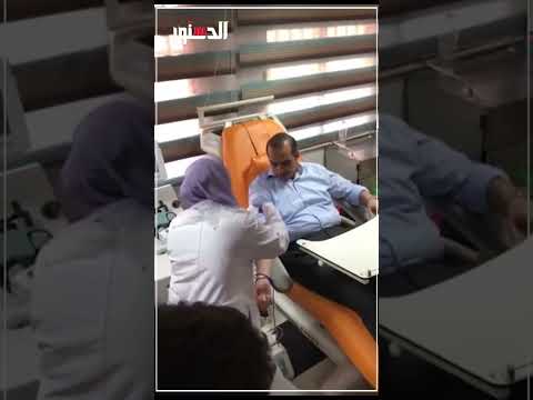 المستشار محمود فوزي يتبرع بالدم من أجل ضحايا غزة
