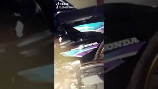 preview picture of video 'HONDA grend 93'