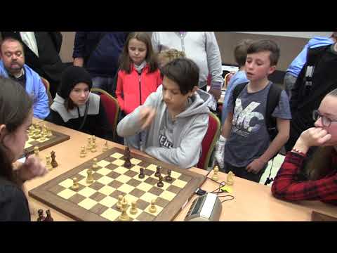 4.1.3.  Stela Simonová - David Petrek 1:0