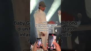 Download lagu Baby Gang prende il telefono di un fan #trapitaliana #babygang #fan #concerto #telefono mp3 Download lagu Baby Gang prende il telefono di un fan #trapitaliana #babygang #fan #concerto #telefono mp3