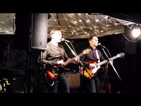Skytone - It Doesn't Really Matter Live @ Fishfry