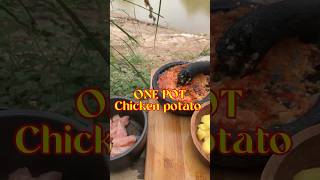 Download lagu MEMASAK AYAM & KENTANG DALAM SATU WADAH #outdoorcooking #asmr #survival mp3