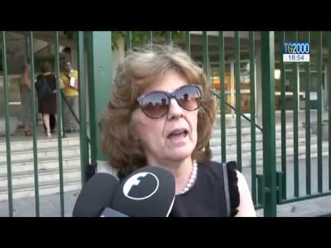 Scuola: dopo 40 anni di precariato a 70 anni è ufficialmente insegnante di ruolo