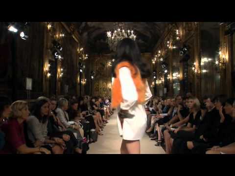 Milano Moda Donna: Simonetta Ravizza SS 2012 Show