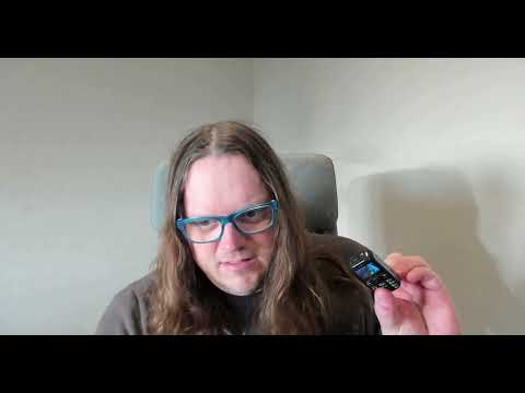 World's smallest mobile phone: Zanco tiny T2 review. 🧐