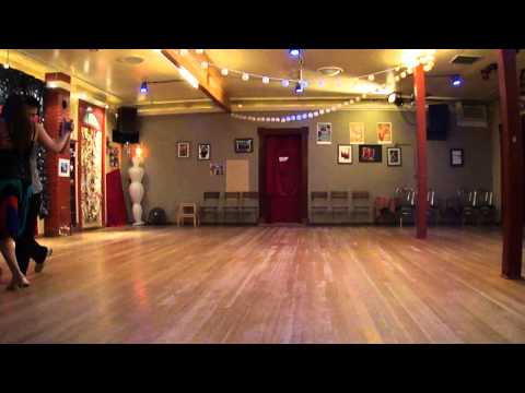 Emma and Pols dancing to Pobre Flor