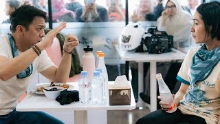 Download lagu Niken Anjani Tersipu Malu Di Suapin Ariel NOAH Saat Touring Jakarta Bandung Dillan ITB 1997 mp3