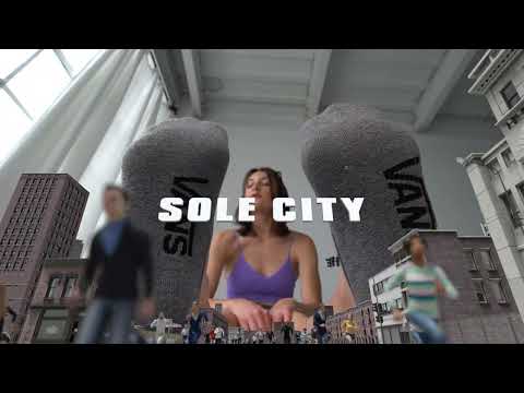 Giantess Kiara - Sole City Takeover 2