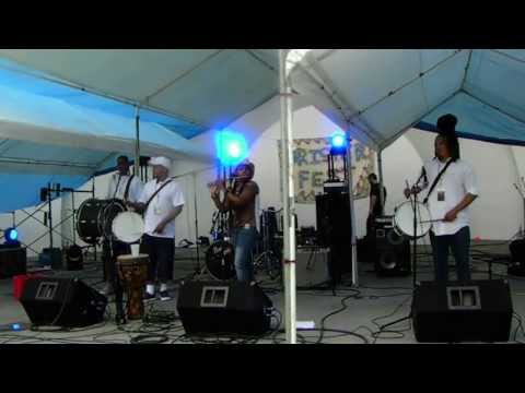 Sharde Sharde Thomas and the Rising Star Fife and Drum Band Live at ...
