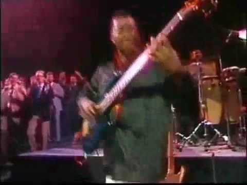 Abraham Laboriel bass solo.mp4