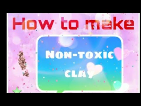 Kid kumuda making playing dough