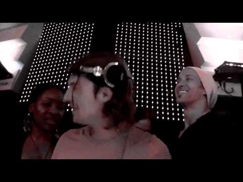 Axwell is man, police wanna party lol - Forced to end his set at 4.45 AM by the Police