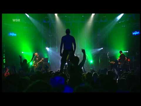 Videoclip de Green and Grey (Live) — New Model Army