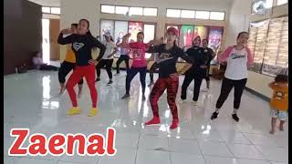 Download lagu Zaenal || Jaipong dangdut || Arya Dinah || Rita Sugiarto || senam kreasi || win'd aerobik mp3
