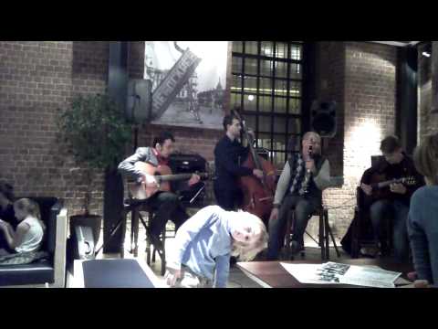 Djangoband & Marat Galeev - Ja-Da (+Dmitry Kuptsov plays clarinet!:)