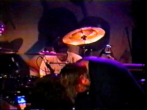 Relative Ash - Pout (Live CBGB - New York, NY, USA  [09-18-2000] ) HQ