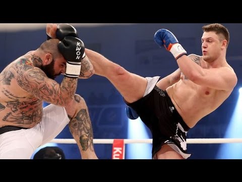 Michael Smolik vs David Trallero | KickBoxen WM Titel Kampf !