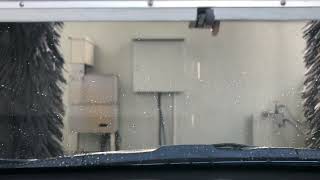 ダイフク洗車機:アヴェイル（車内から撮影）