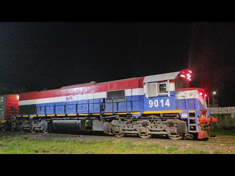 [4K] Tren cargado de NCA con la EMD GT-22CW 9014 pasando por Marcos Juárez!!!!!!