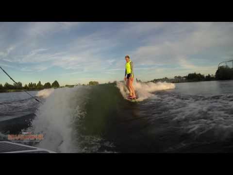 Jennifer Edwards - Wakesurf - 3 Trick Combo - Amateur Women Skim