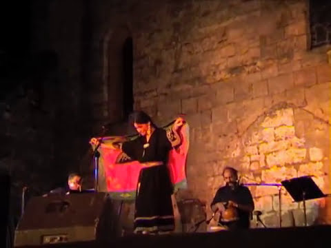 Luzmila Carpio - Wawakunaq Kusiynin - La Danza de los Niños