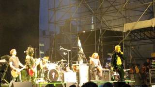 BILLY IDOL Ready Steady Go PIER 97 NYC May 29 2015