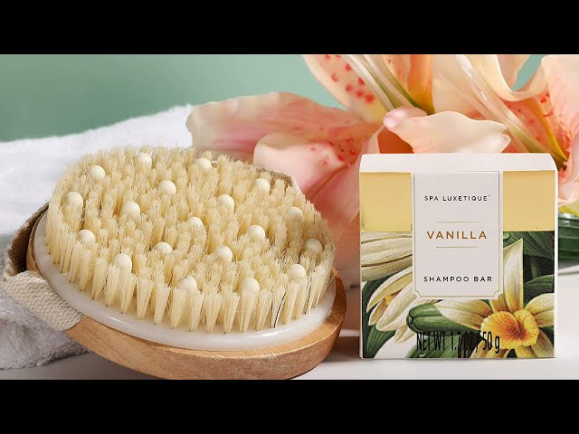 Vídeo relacionado con Spa Luxetique Spa cesta de regalo, canastas de regalo de vainilla para las mujeres, lujo 15 piezas baño set de regalo, sal de baño, baño de burbujas, belleza set de regalo para las mujeres.