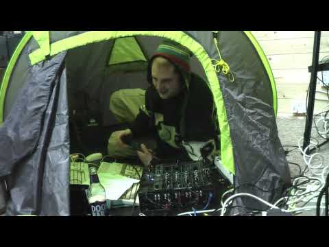 pt1210 weekender II (kickoff set)  (the 1 with the tent!)