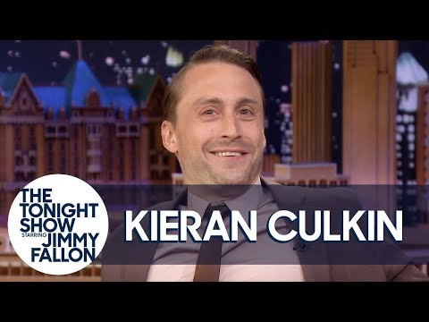 キエラン・カルキン、初めてのパパになることについてリアルタイムで暴れまくる (Kieran Culkin Freaks Out in Real Time About Becoming a First-Time Dad)