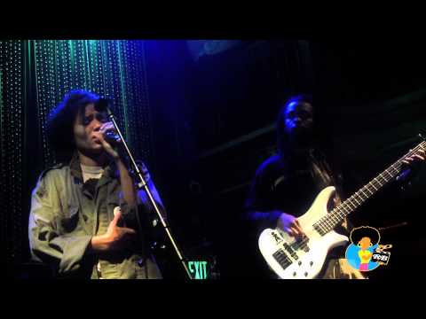 Nneka - Shining Star (Live In Philly)