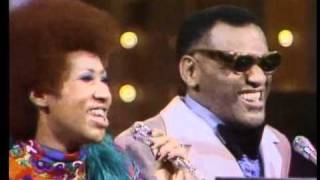 Aretha Franklin &amp; Ray Charles – It Takes Two To Tango Live Midnight Special 1975