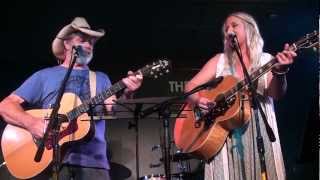 Catherine Britt & Bill Chambers - She Ain't Goin' Home