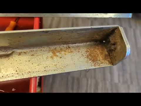 Cleaning Pinball Machine Legs with Evaporust