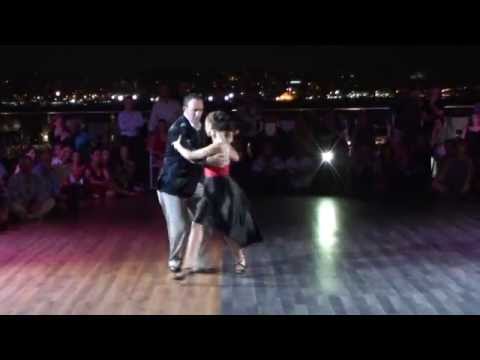 Lucila Cionci -- Rodrigo 'joe' Corbata