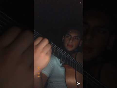 El Blaze cantando salgo a beber