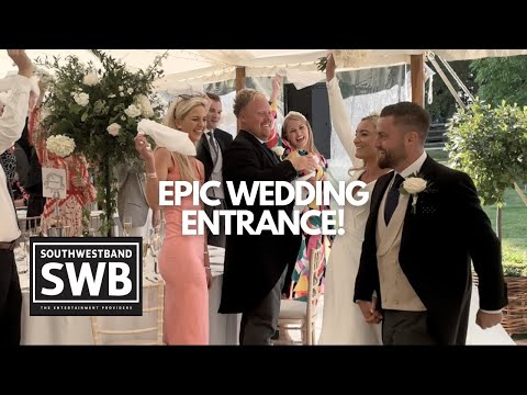 Epic wedding entrance! Make sure your guests do this one thing…