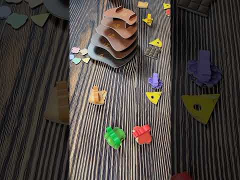 Bites - A Short n' Easy #boardgames by Boardgametables.com/Allplay | Love 2 Hate Board Game Reviews