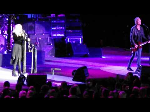Fleetwood Mac - Dreams - Birmingham 2013