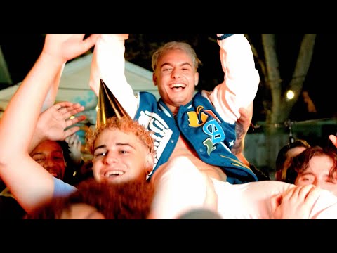 DAAZ - QUE SE ACABE EL MUNDO POR FAVOR (Video Oficial)