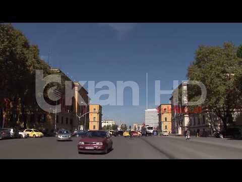 Dimri ende larg, ditë me diell në Tetor