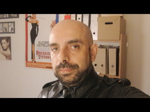 Live stream & chat in gay leather gear