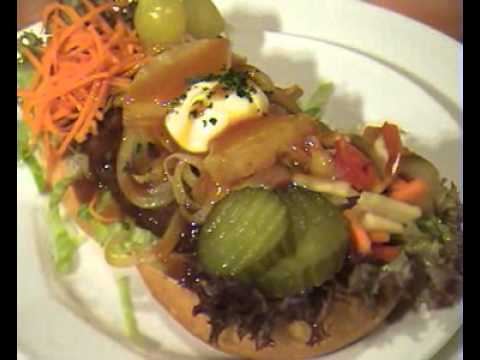 De unieke Hamburger Speciaal van Restaurant De Oase Zalk