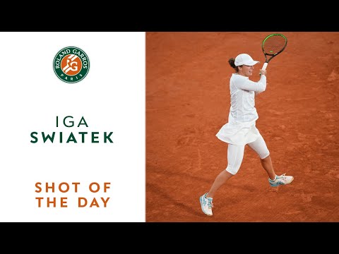 Shot of the Day #8 - Iga Swiatek I Roland-Garros 2020