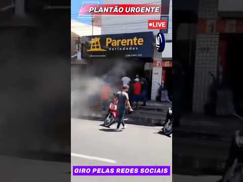 Incêndio em prédio de Santa Quitéria no Ceará
